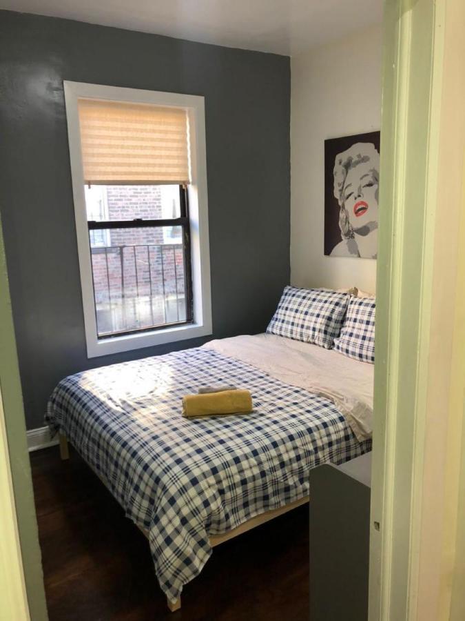 Private Room In A Shared Apartment 15 Minutes To Times Square! ニューヨーク エクステリア 写真